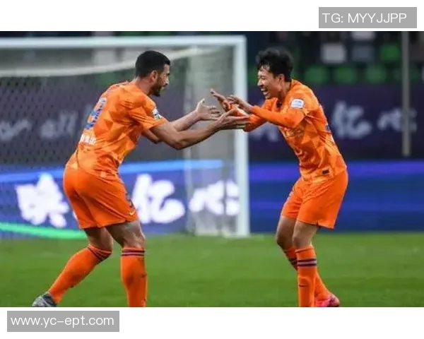 上港与鲁能精彩对决比赛录像回顾分析及精彩瞬间集锦